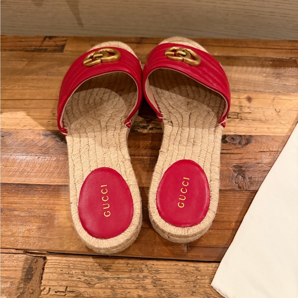 Gucci Red Leather GG Espadrille Slide Mules - Picture 4 of 5